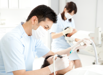 (4~10年目)中堅歯科医師